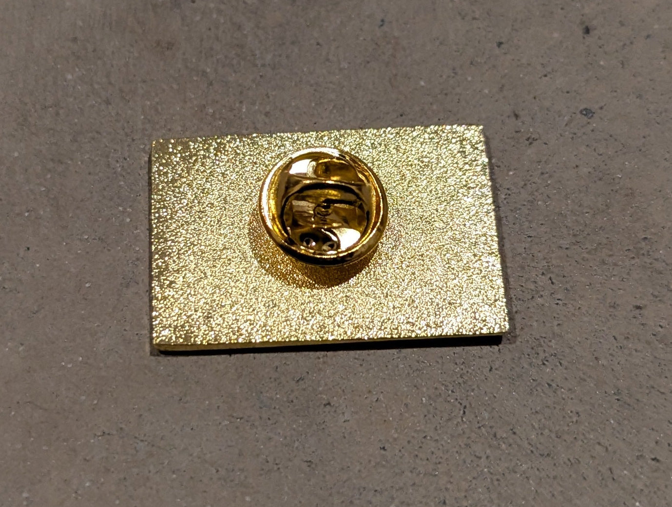 Washington DC Flag Burgundy and Gold Enamel Pin